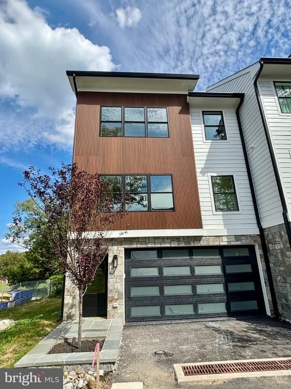 12117 Georgia Ave, Silver Spring, MD 20902