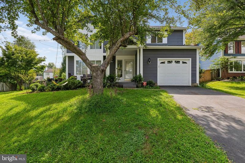 10332 Tito Ct, Manassas, VA 20110