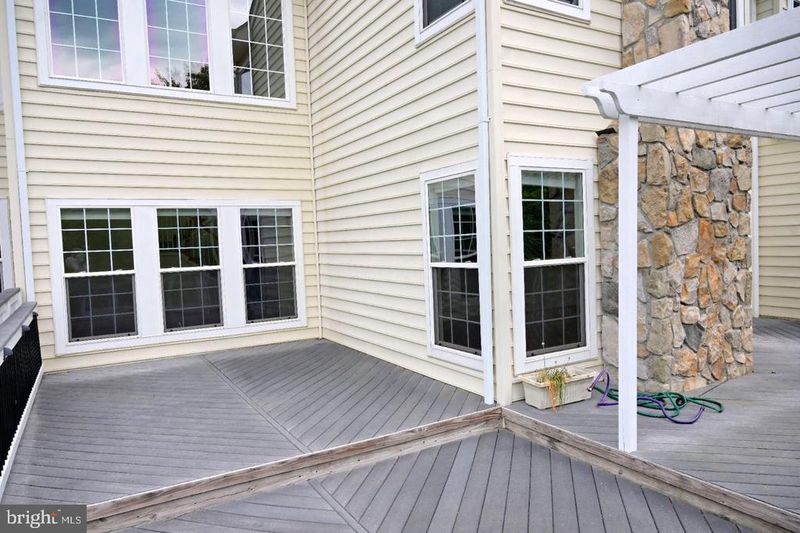 19871 Naples Lakes Ter, Ashburn, VA 20147
