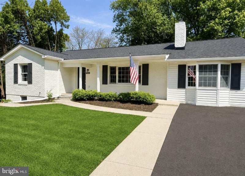 753 Bear Wallow Rd, Warrenton, VA 20186
