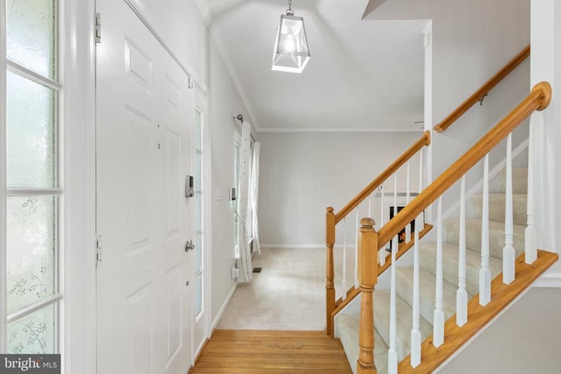4 Saint Christophers Dr, Stafford, VA 22556
