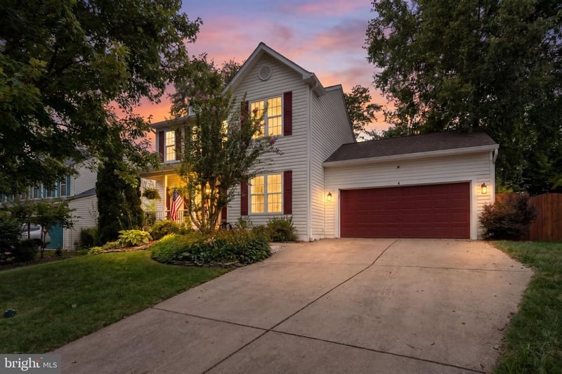 4 Saint Christophers Dr, Stafford, VA 22556