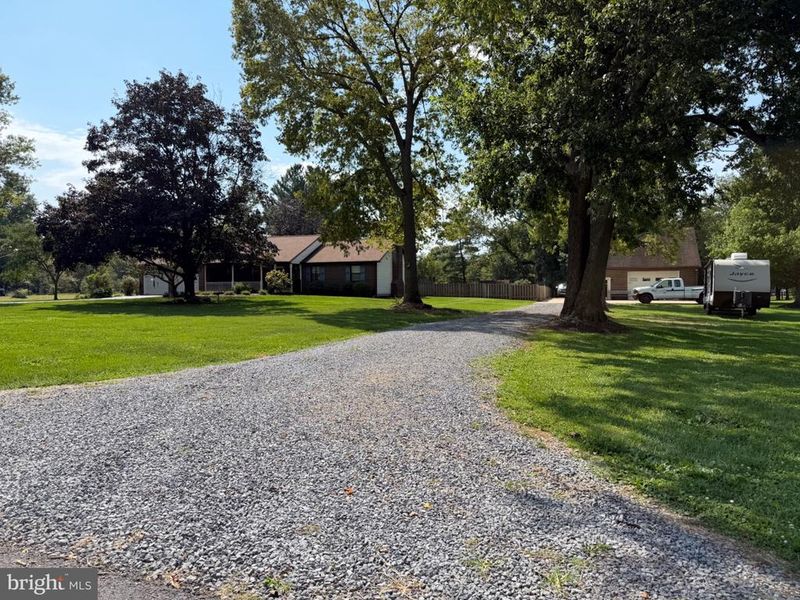 2414 Doubs Ct, Adamstown, MD 21710