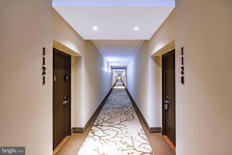 2230 George C Marshall Dr #1120, Falls Church, VA 22043