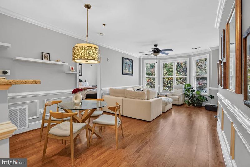 1855 Stratford Park Pl #215, Reston, VA 20190