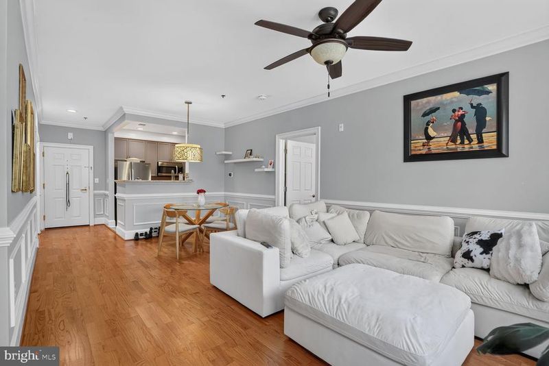 1855 Stratford Park Pl #215, Reston, VA 20190