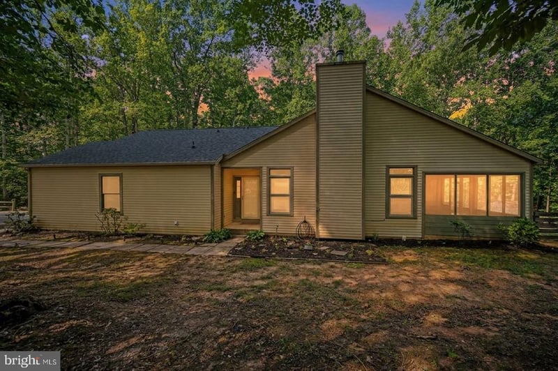 13218 Tall Oak TURN, Sumerduck, VA 22742