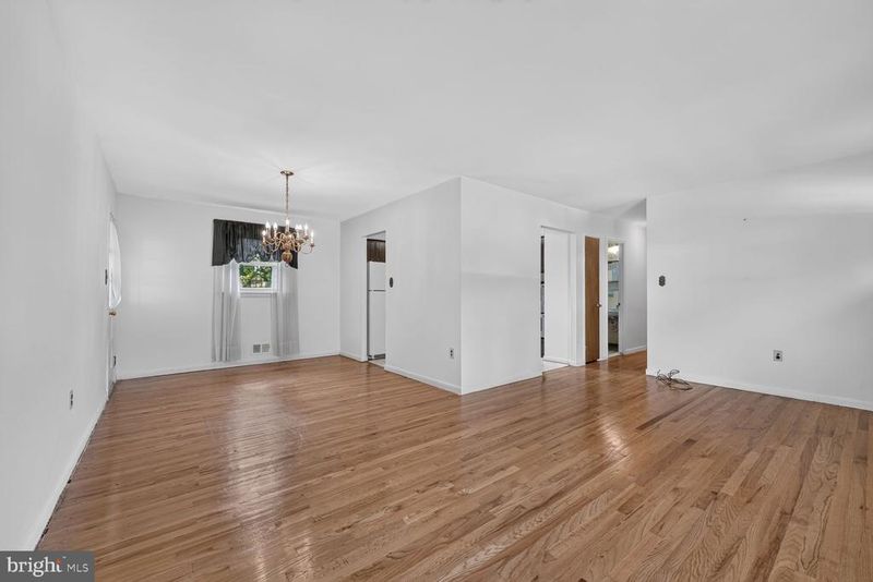 6703 Eilerson St, Clinton, MD 20735