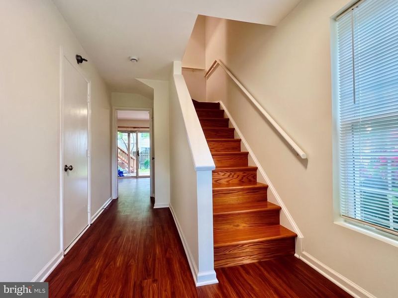 5635 Gosling Dr, Clifton, VA 20124