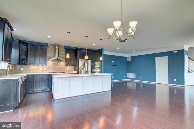 42262 Knotty Oak Ter, Brambleton, VA 20148