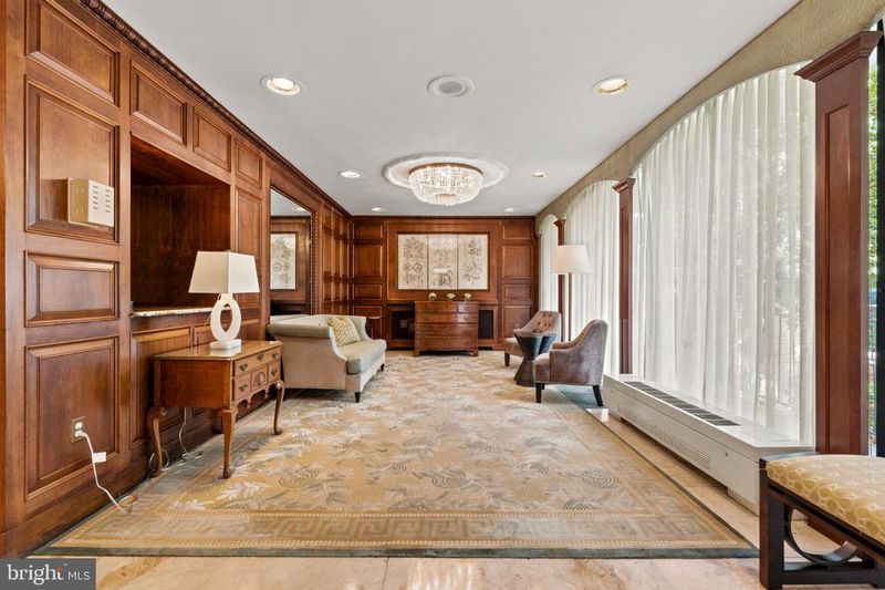 4501 Arlington Blvd #611, Arlington, VA 22203