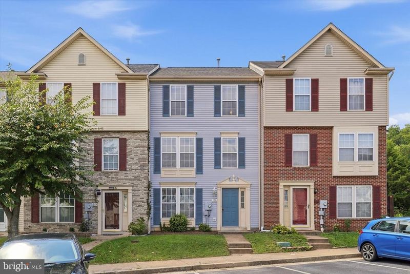 221 Moser Cir, Thurmont, MD 21788