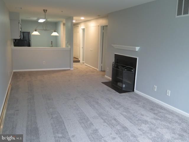 244 S Reynolds St #203, Alexandria, VA 22304