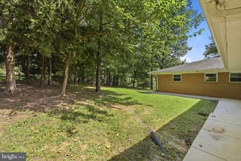 9425 Emory Grove Rd, Gaithersburg, MD 20877