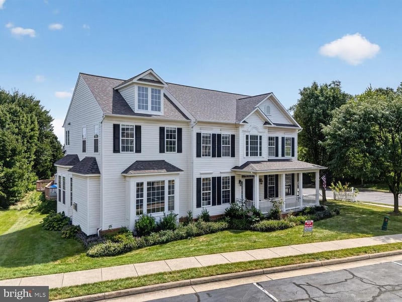 43314 Fullerton St, Ashburn, VA 20147