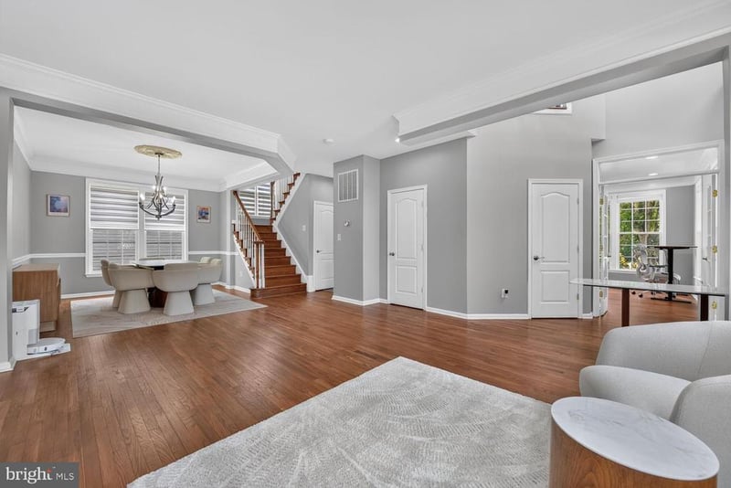 43314 Fullerton St, Ashburn, VA 20147