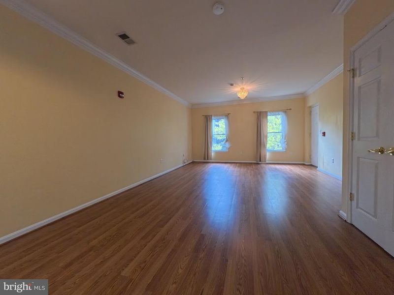 236 Main St #C, Gaithersburg, MD 20878