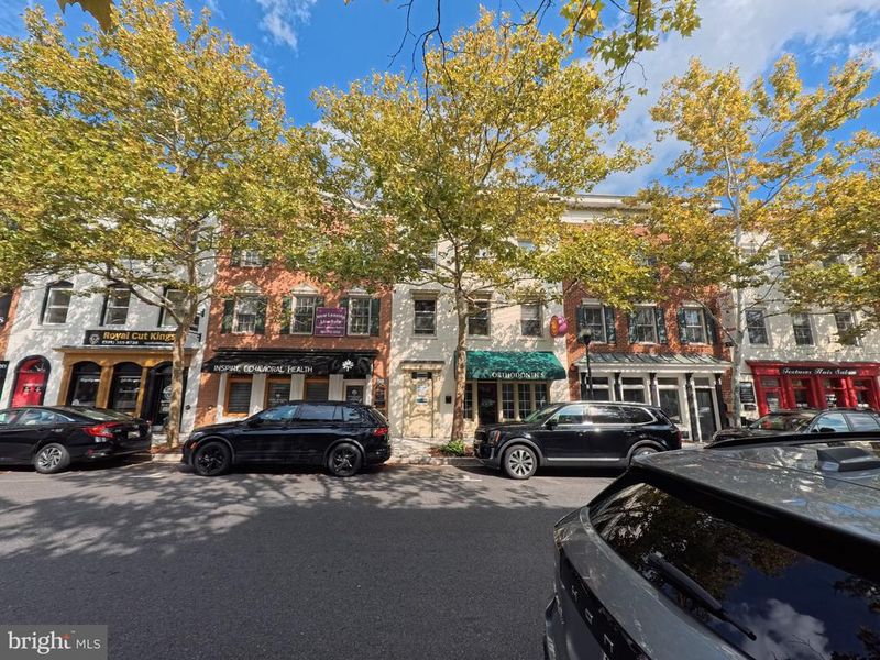 236 Main St #C, Gaithersburg, MD 20878