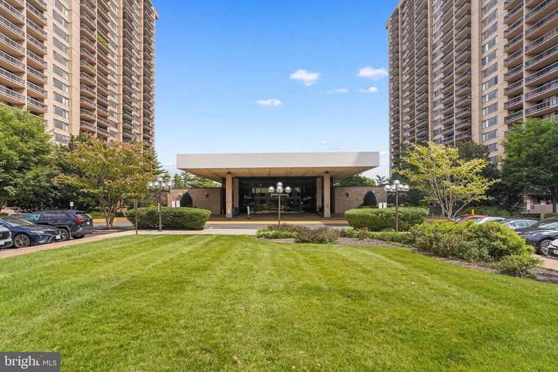 3701 S George Mason Dr #1602, Falls Church, VA 22041