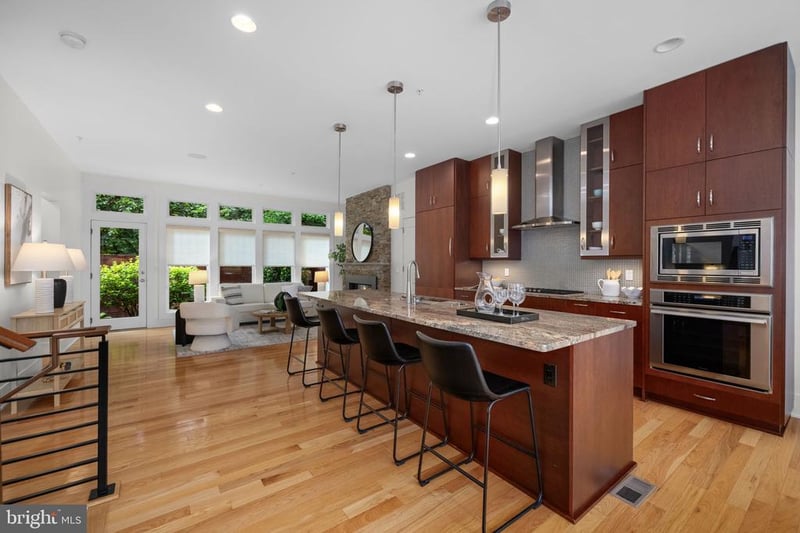 5206 Willet Bridge Ct, Bethesda, MD 20816