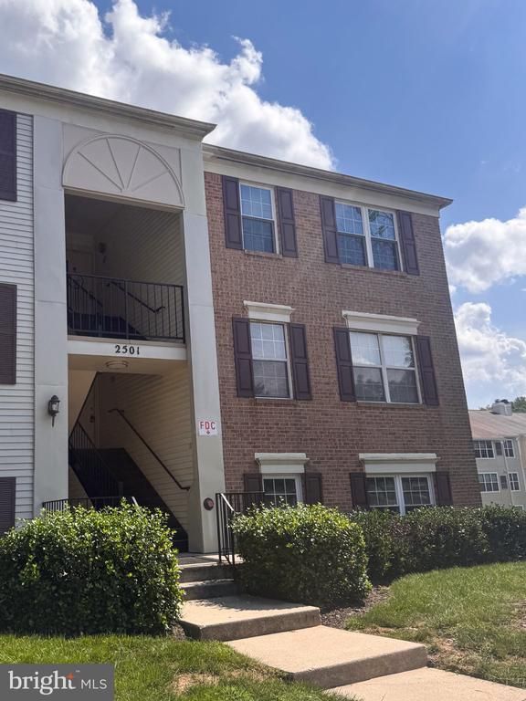 2501 Mcveary Ct #11, Silver Spring, MD 20906