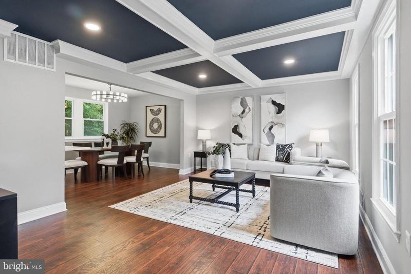 9024 Brook Ford Rd, Burke, VA 22015