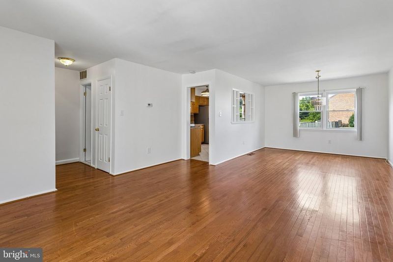 6409 Whitwell Ct, Fort Washington, MD 20744