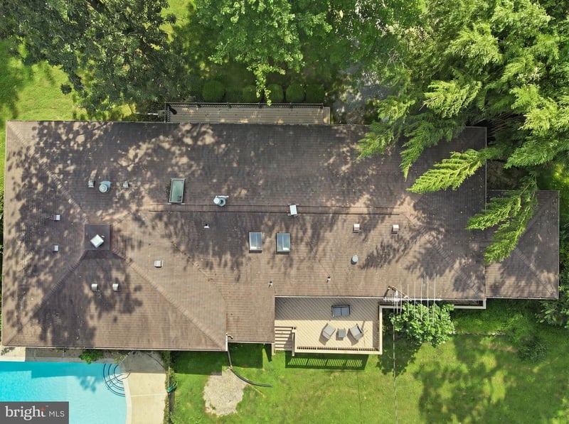 15696 Edgegrove Rd, Purcellville, VA 20132