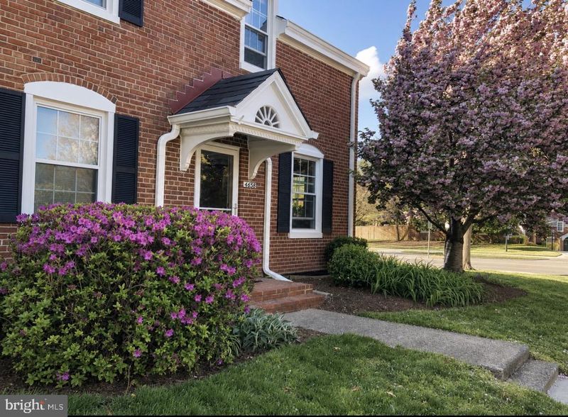 4658 34th, Arlington, VA 22206