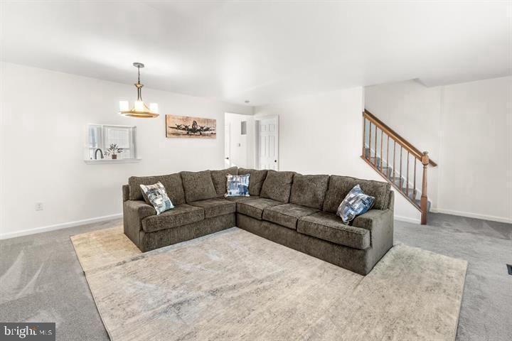 39 Catoctin Highlands Cir, Thurmont, MD 21788