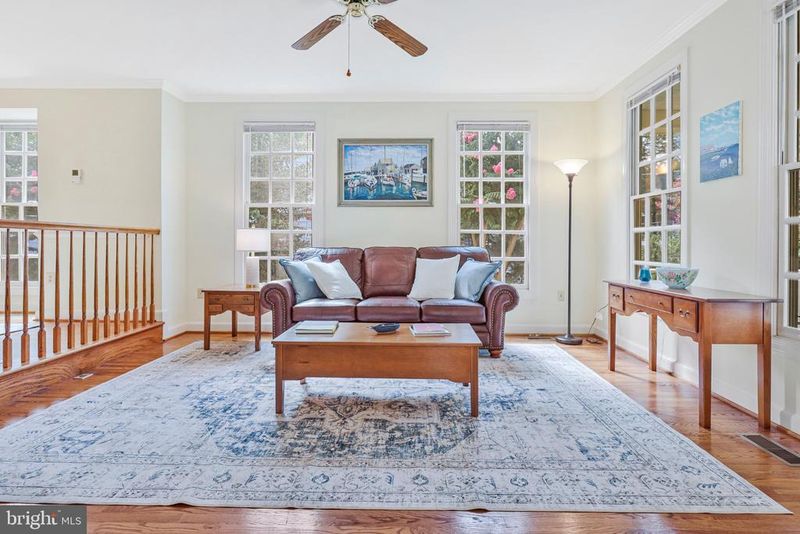 1451 Cedar Ave, Mclean, VA 22101