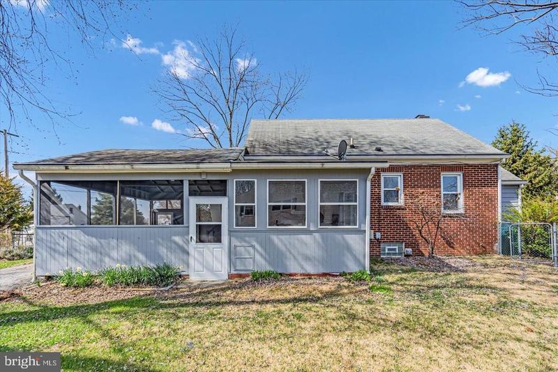 611 West Dr, Glen Burnie, MD 21061
