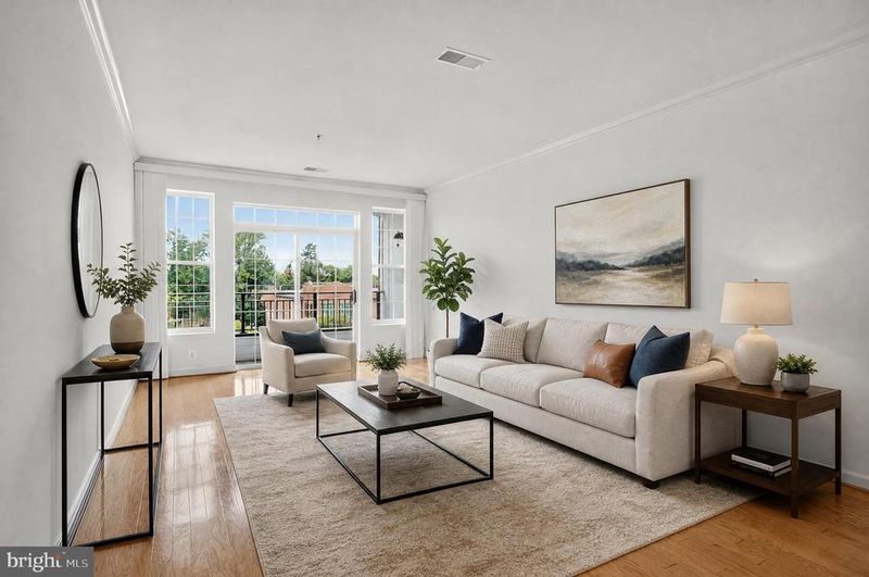 10328 Sager Ave #414, Fairfax, VA 22030