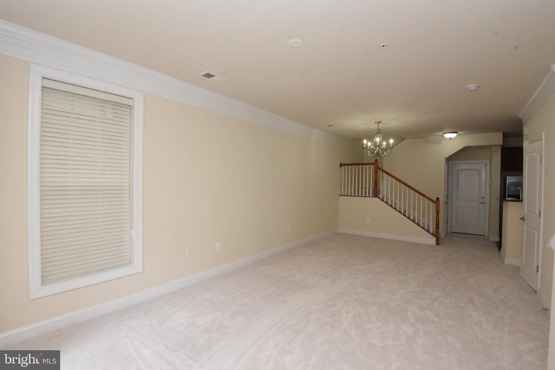 2358 Merseyside Dr, Woodbridge, VA 22191
