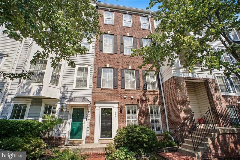 305 Cameron Station Blvd, Alexandria, VA 22304