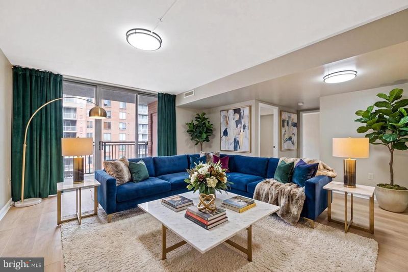 11710 Old Georgetown Rd #1113, North Bethesda, MD 20852