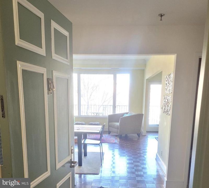 8101 Connecticut Ave #N-610, Chevy Chase, MD 20815