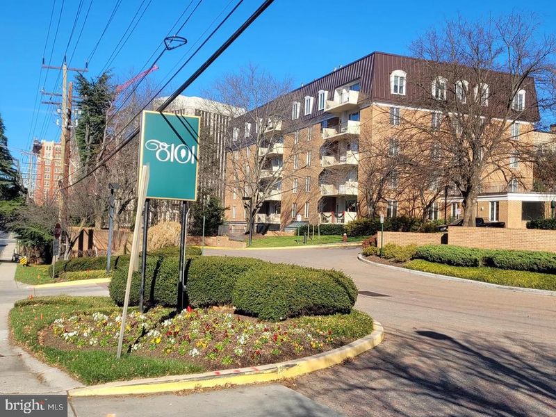 8101 Connecticut Ave #N-610, Chevy Chase, MD 20815