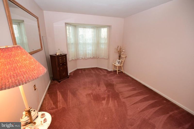 7851 Brookview Ct, Manassas, VA 20109