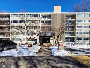 4415 Briarwood Ct N #45, Annandale, VA 22003