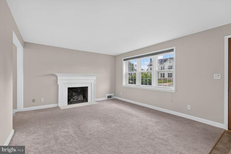 6015 Backlick Rd, Springfield, VA 22150