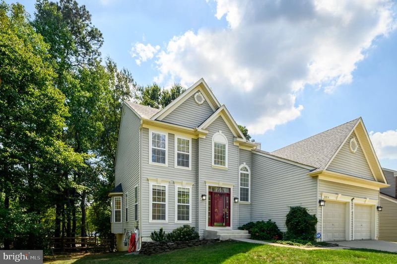 8814 Country Oak Dr, Odenton, MD 21113