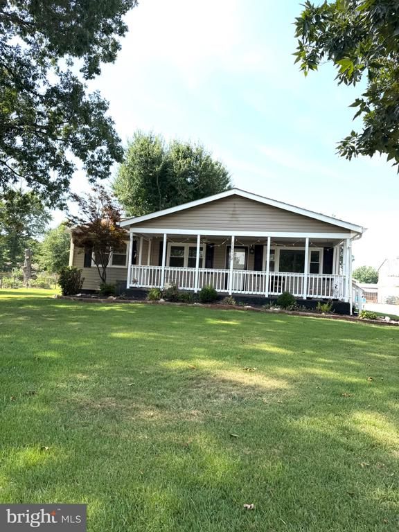 10112 S Grant Ave, Manassas, VA 20110