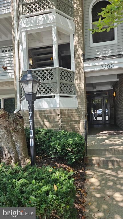 7700 Lafayette Forest Dr #22, Annandale, VA 22003