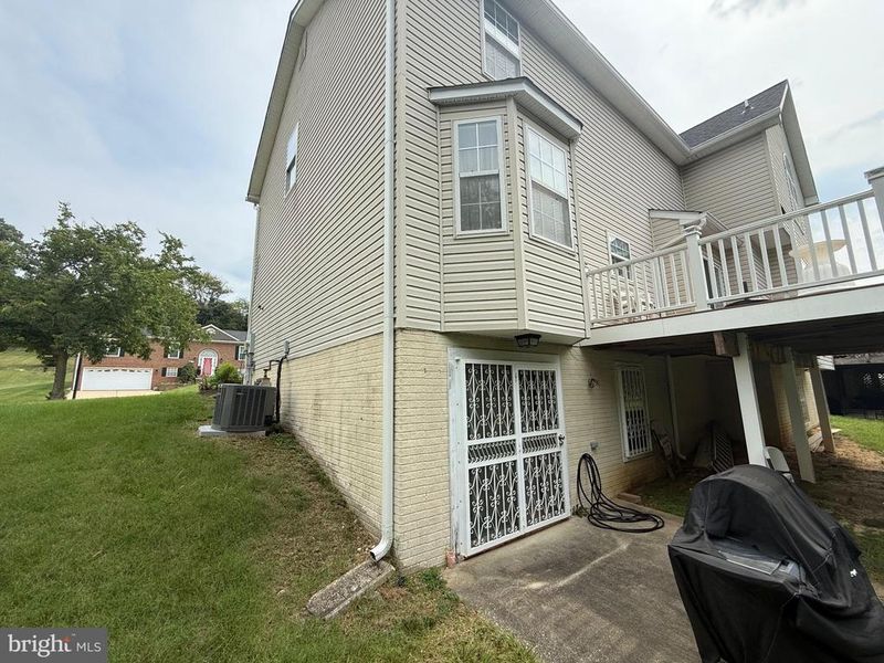 4203 Danville Dr, Temple Hills, MD 20748