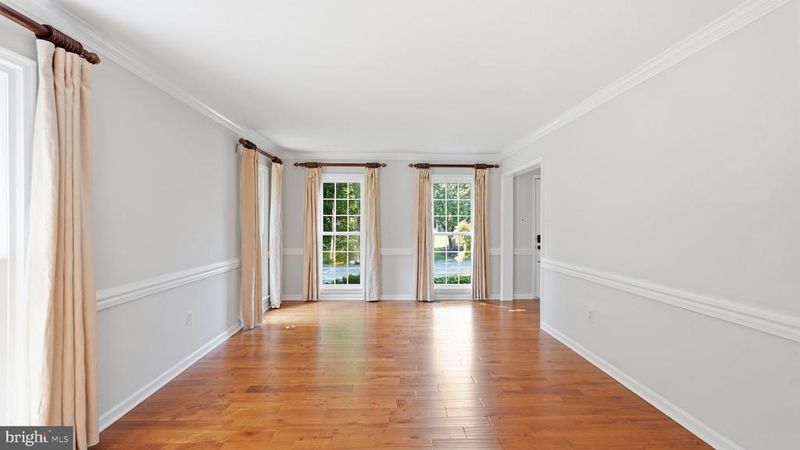 32 Larkwood Ct, Stafford, VA 22554