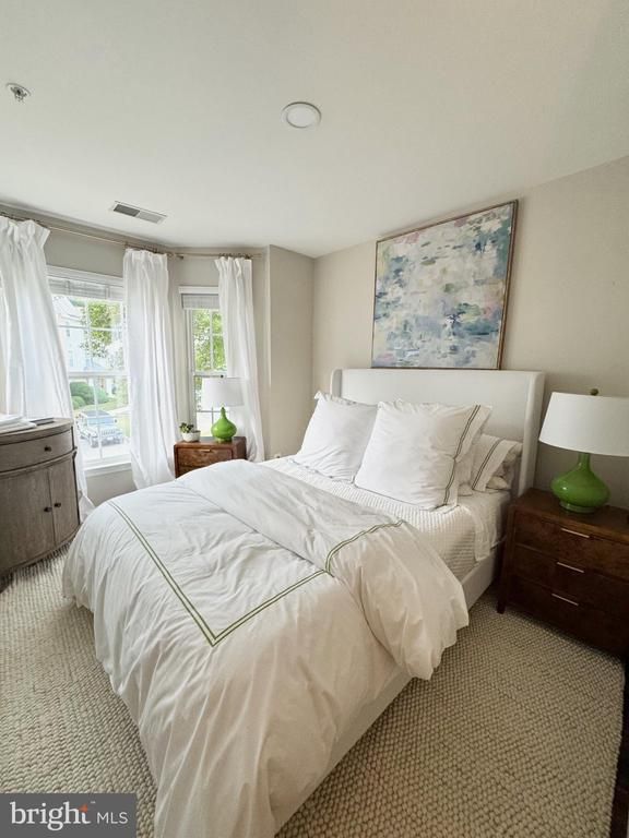 2015 Gov Thomas Bladen Way #203, Annapolis, MD 21401