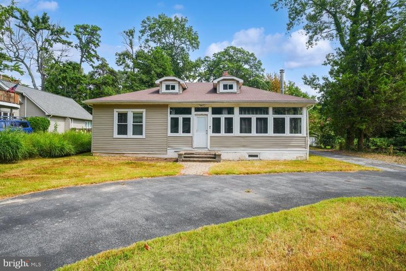 3545 Newport Ave, Annapolis, MD 21403
