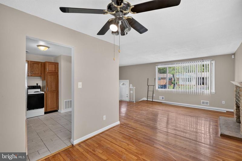 5711 Old Temple Hill Rd, Temple Hills, MD 20748