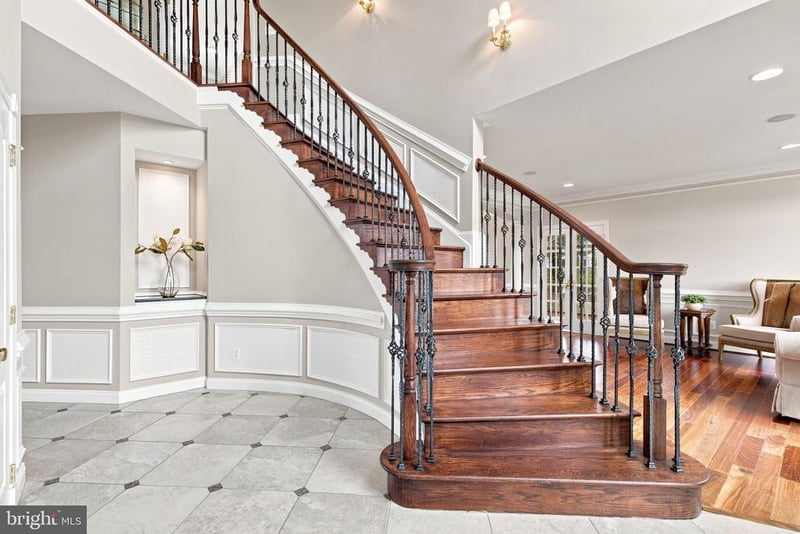 14925 Bankfield Dr, Waterford, VA 20197